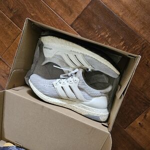 Ultraboost White